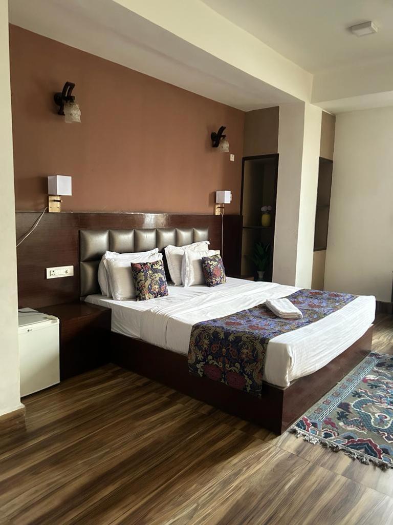 Twin Spring Hotel Gangtok Exterior photo