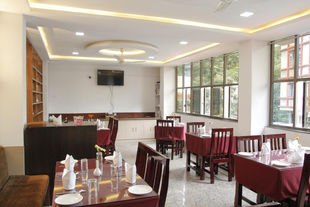 Twin Spring Hotel Gangtok Exterior photo